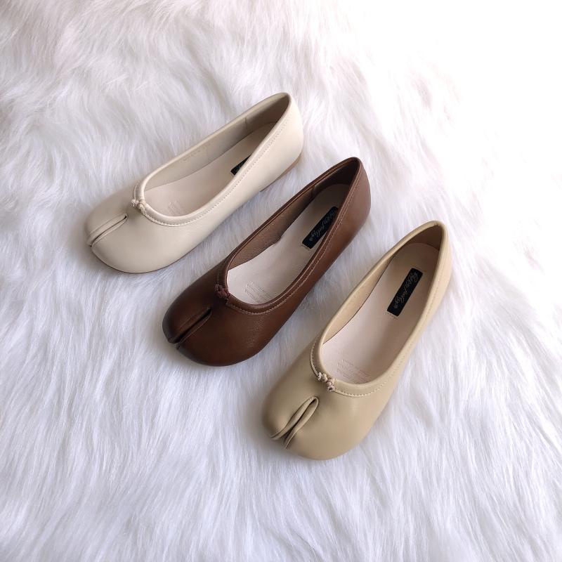 Platta ballerinor loafers tabi, bild 2 av 23