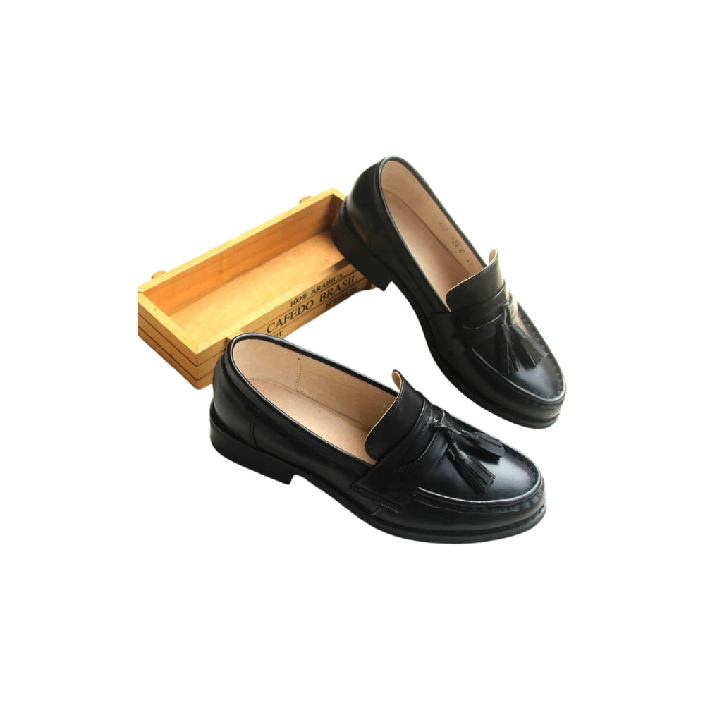 Loafers med tofsar och fyrkantig klack för dam