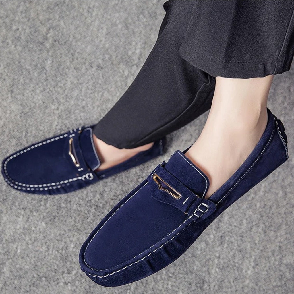 Sköna färgglada loafers i mocka för herr