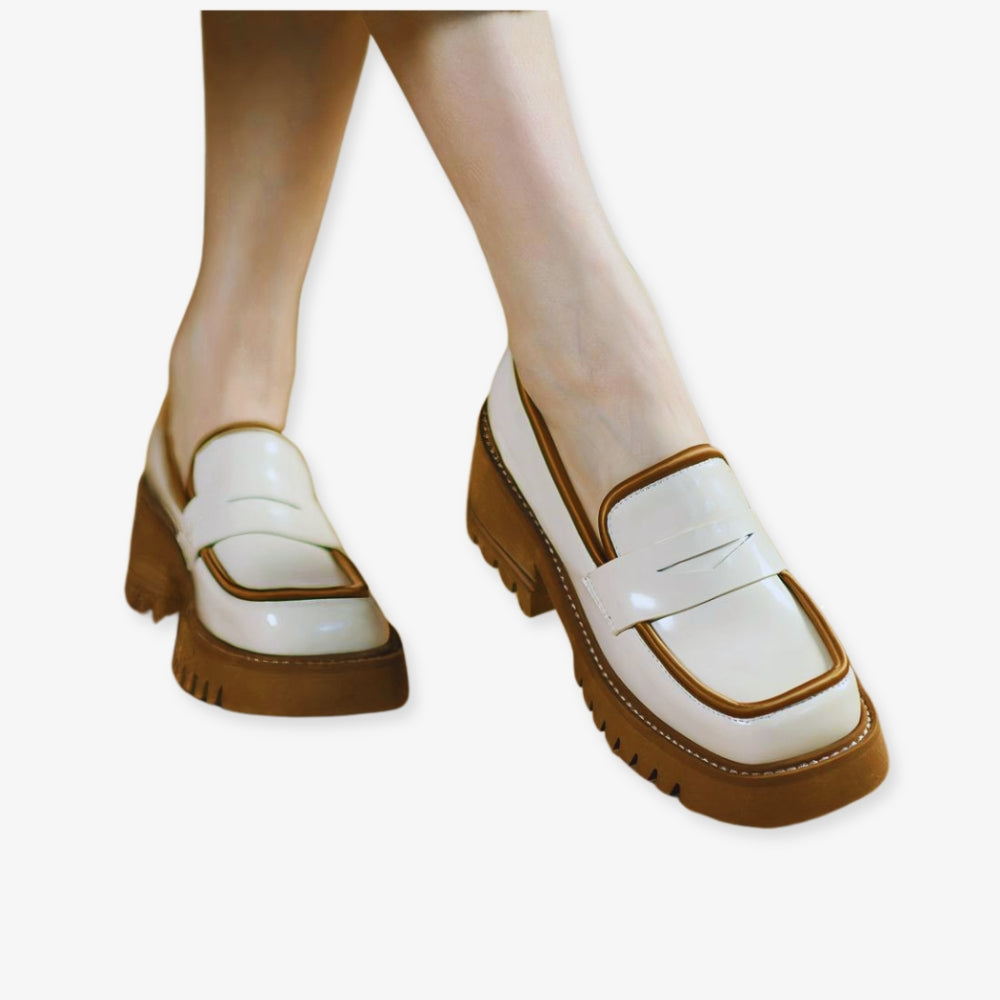 Lackerade tvåfärgade loafers med tjock flexibel sula
