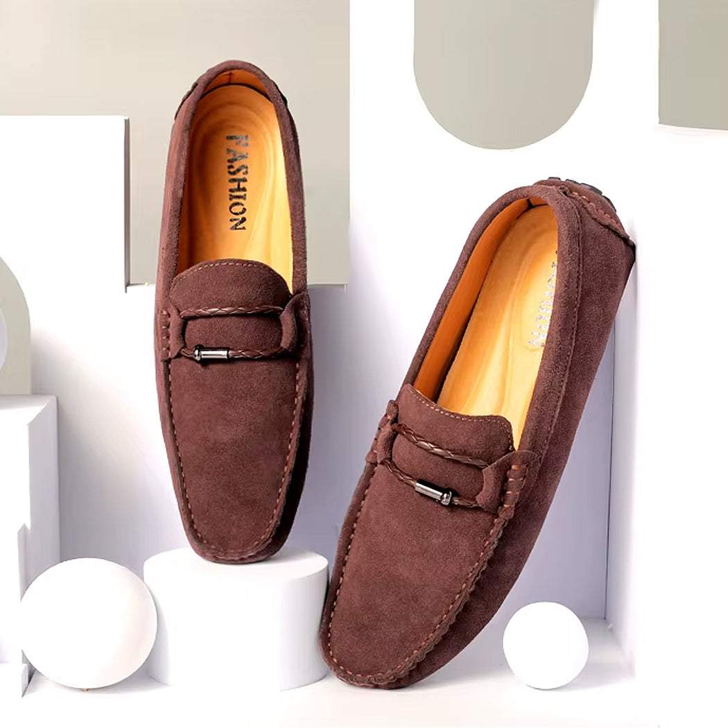 Brun loafer i båtstil i mocka för herr