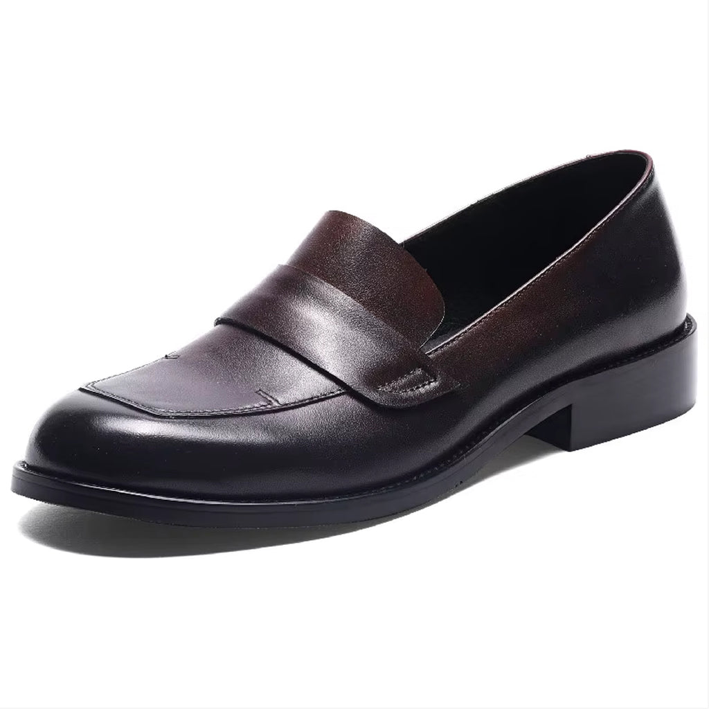 Klassisk elegant brun loafer i läder för kvinnor