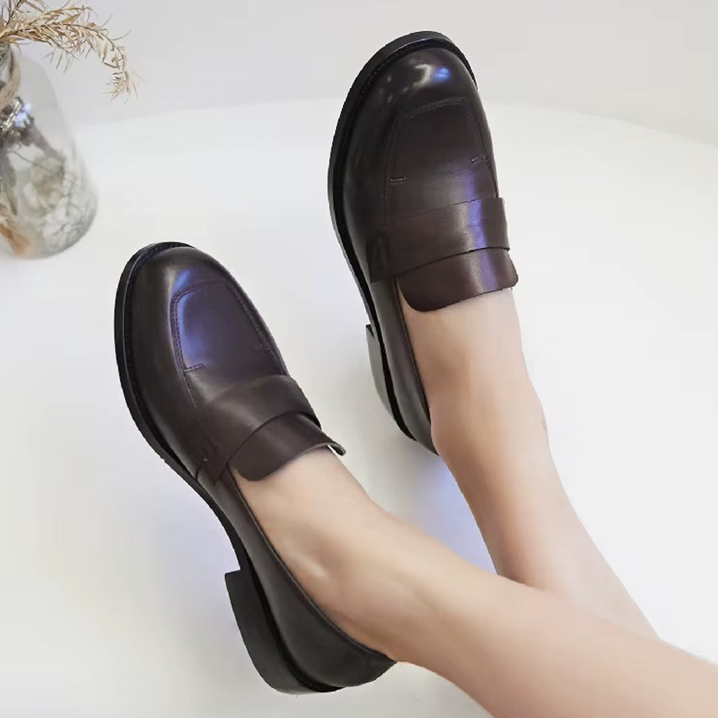 Klassisk elegant loafer i läder för kvinnor, bild 7 av 10