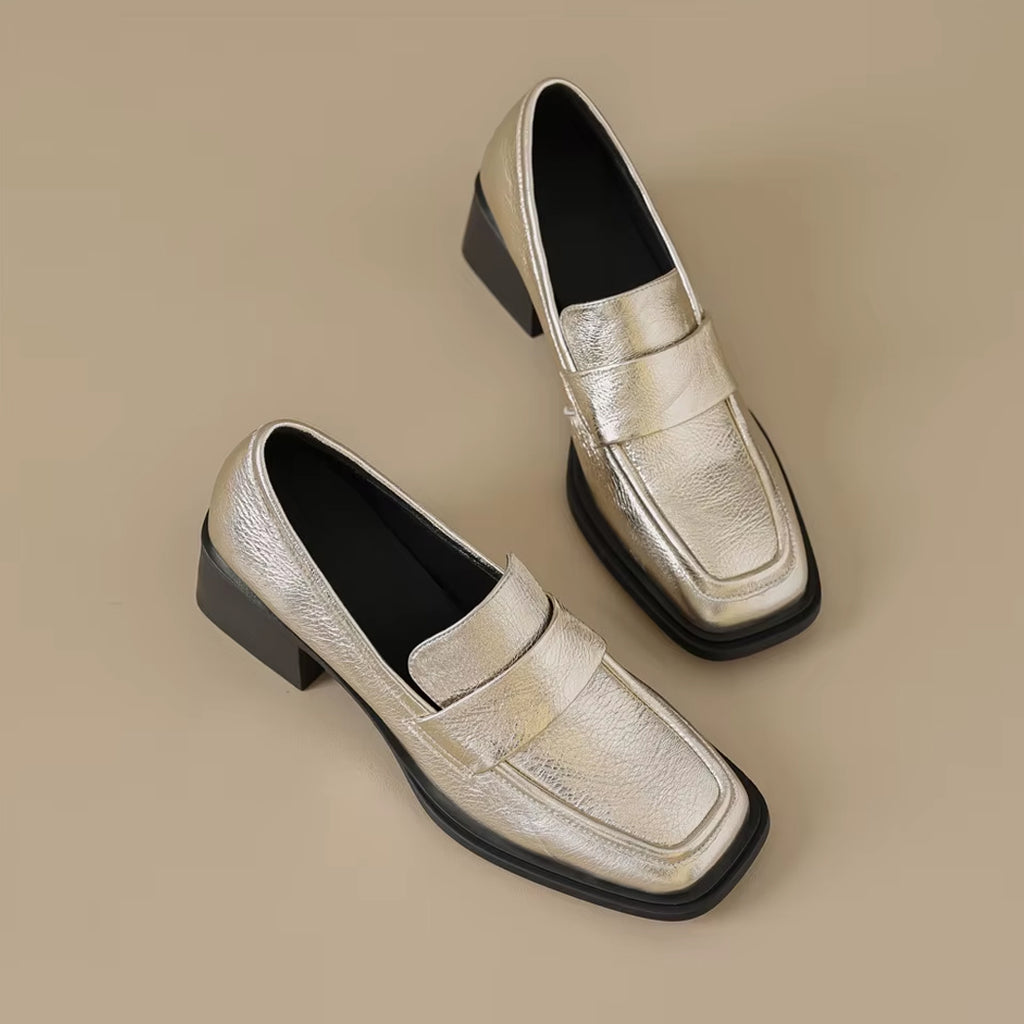 Guldfarade loafers med klack för dam, bild 8 av 8