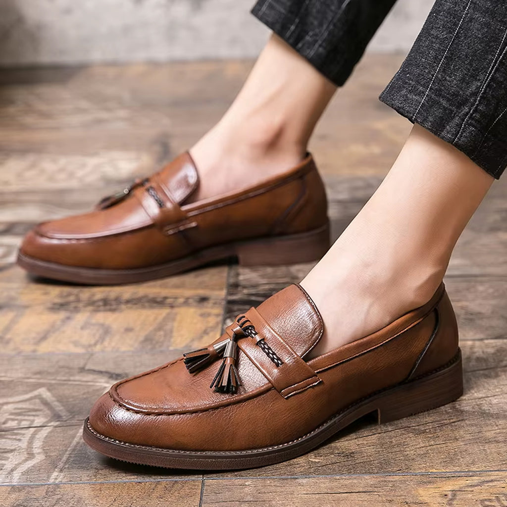 Elegant loafer med tofsar i läder för herr, bild 2 av 10