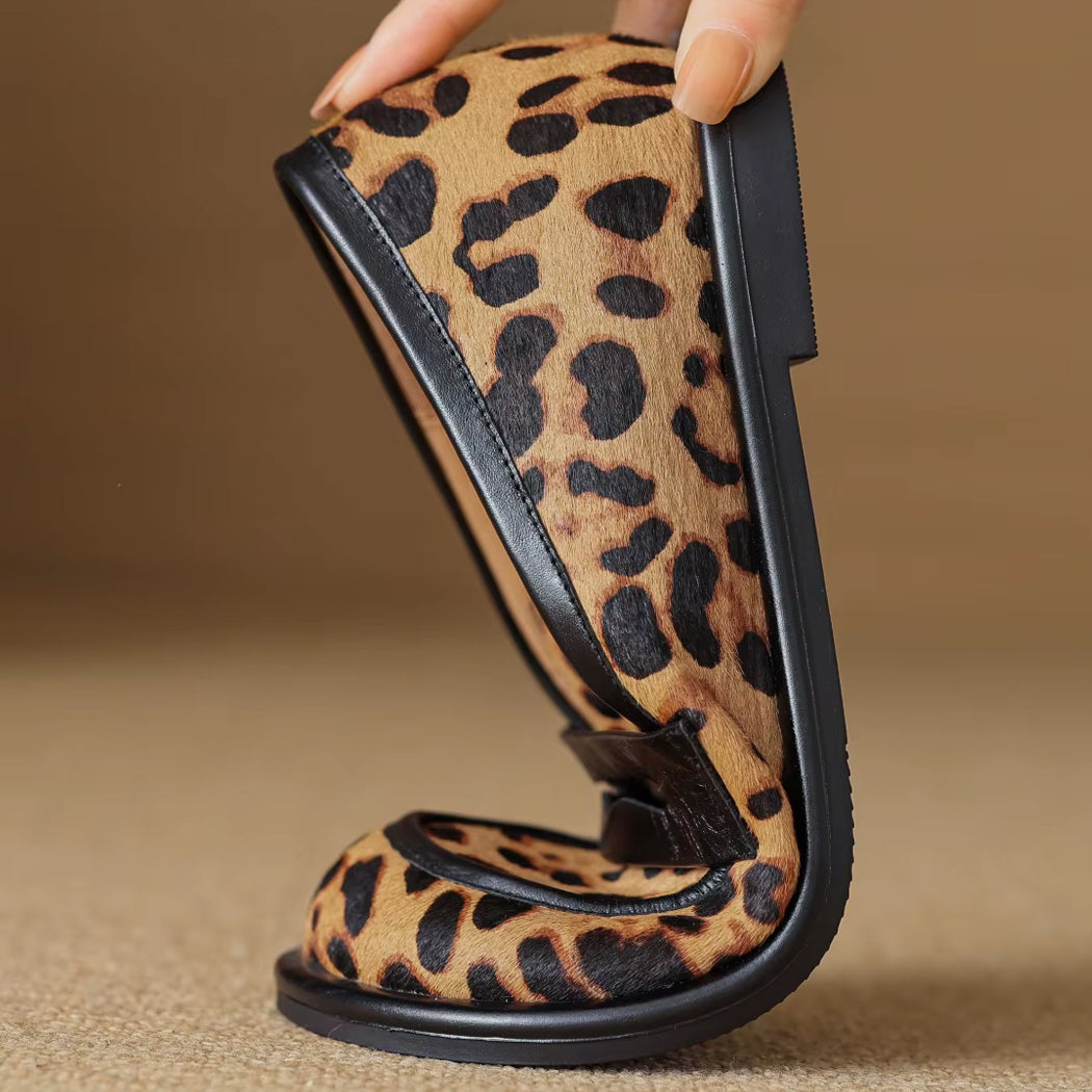 Mjuk leopardmönstrad loafer i läder, bild 7 av 7