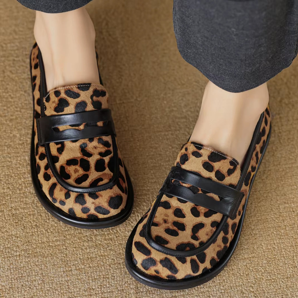 Mjuk leopardmönstrad loafer i läder, bild 6 av 7