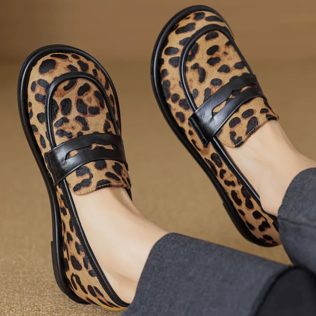 Mjuk leopardmönstrad loafer i läder, bild 4 av 7
