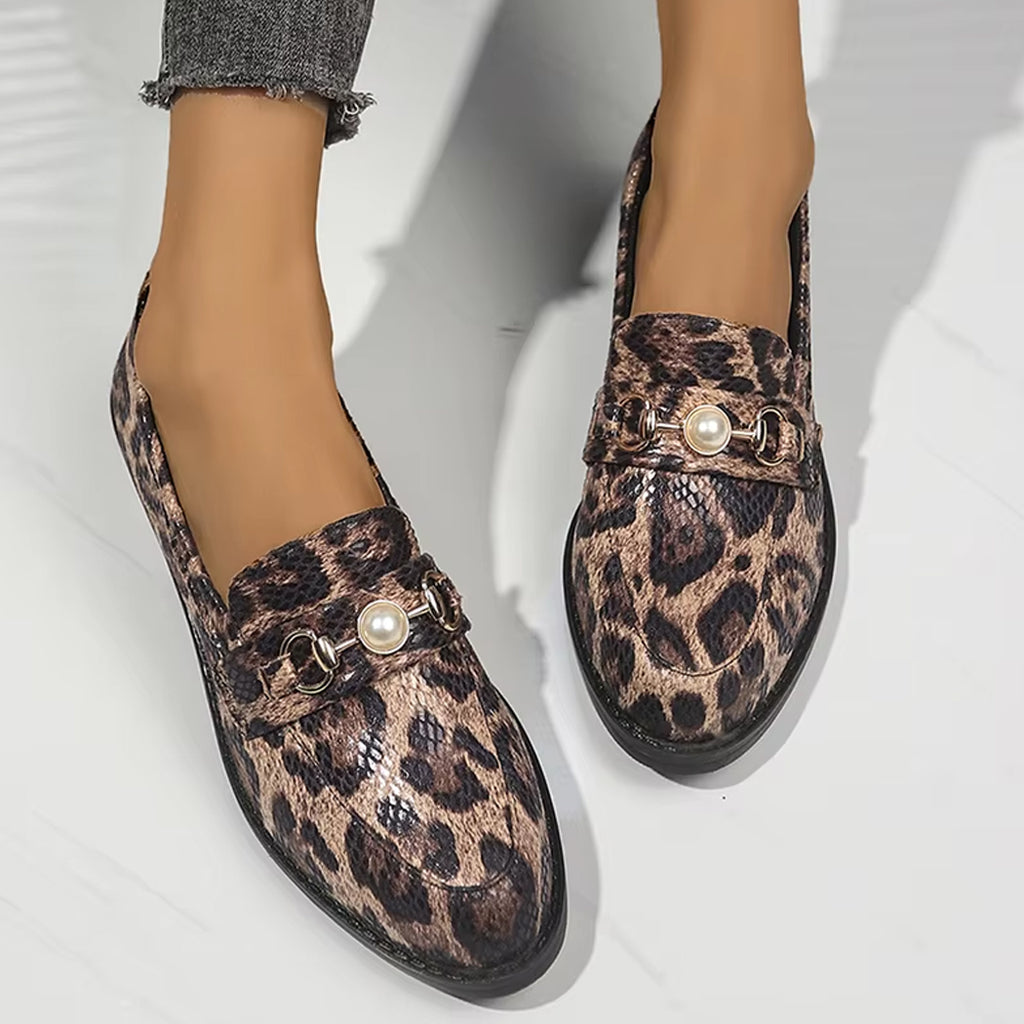 Loafer leopard med ormeffekt och pärldetalj, bild 4 av 12