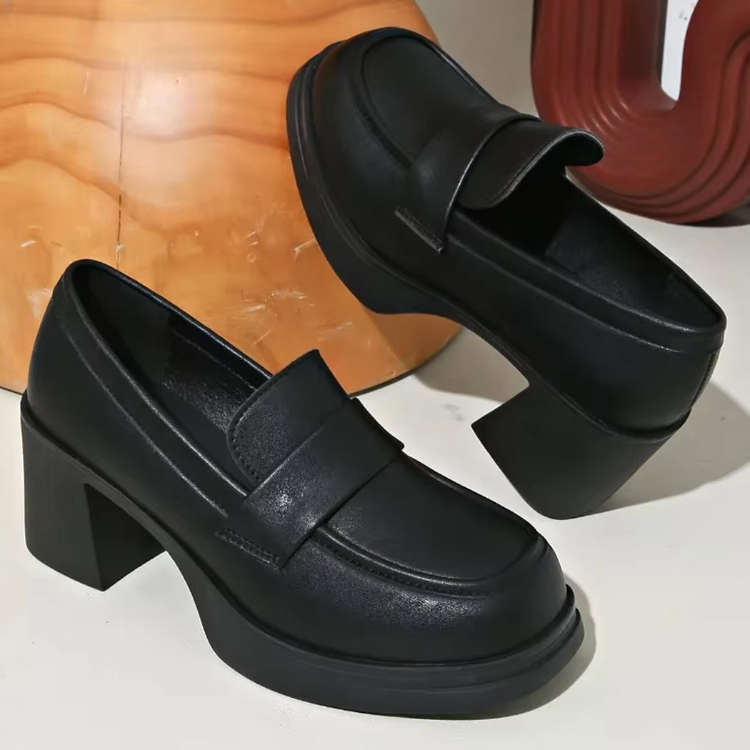 Loafer med klack i syntetläder för kvinnor, bild 2 av 5