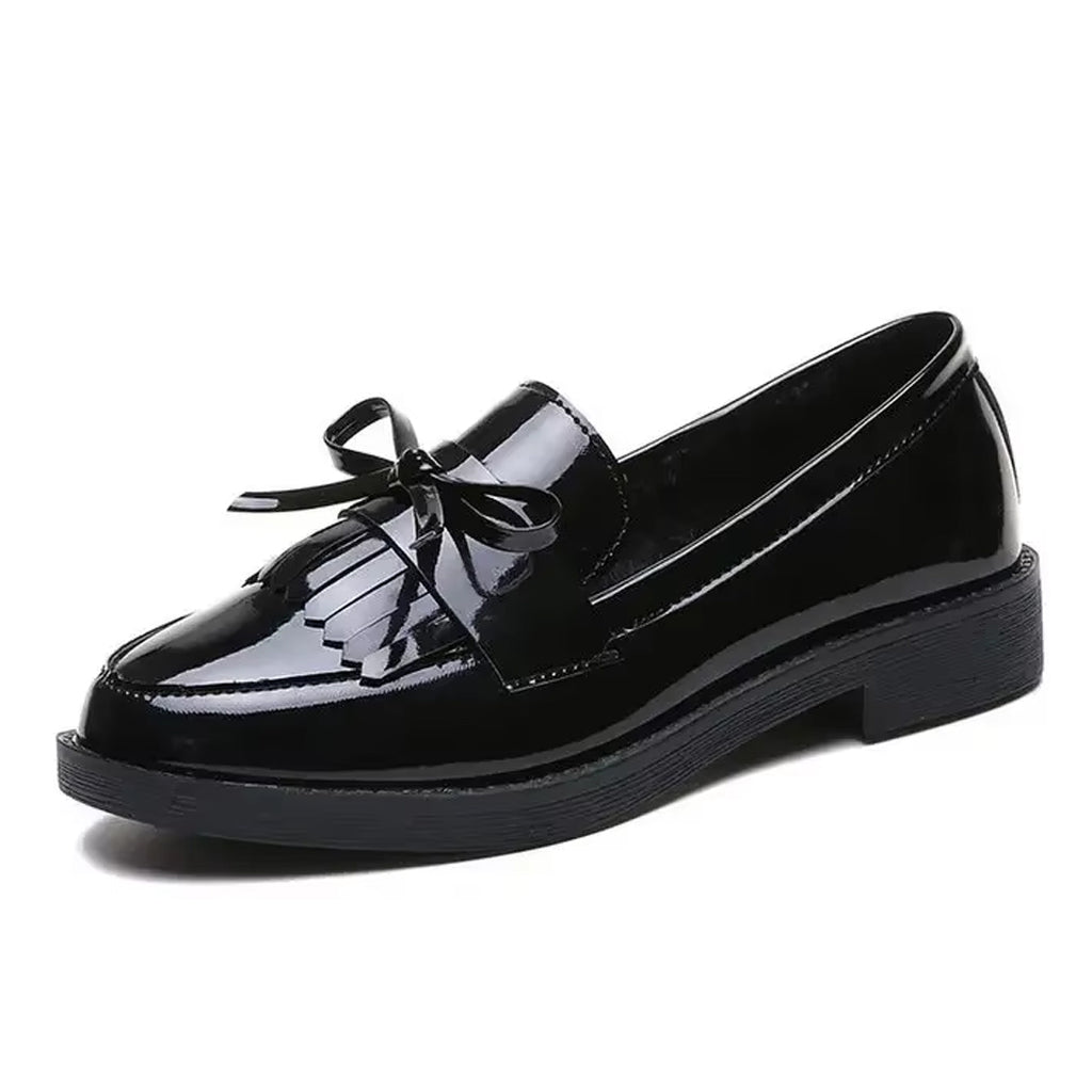 Lacklackad loafer med fransar och rosett, bild 10 av 11