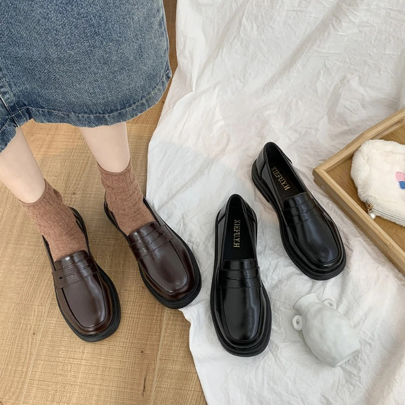 Klassiska eleganta loafers för dam, bild 3 av 7