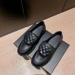 Loafers för dam med quiltad ovandel och fyrkantig klack, Svart
