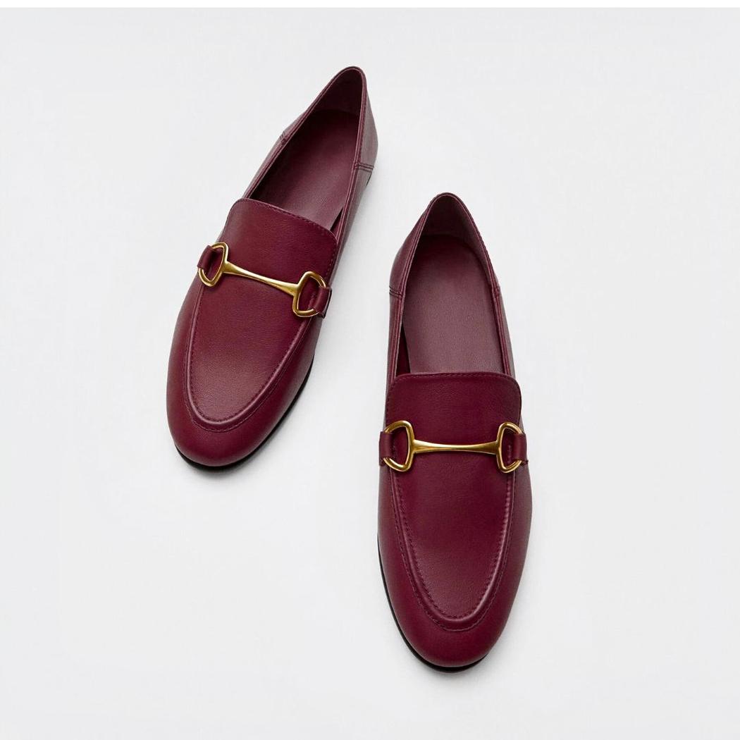 Tunna och lätta loafers i äkta läder
