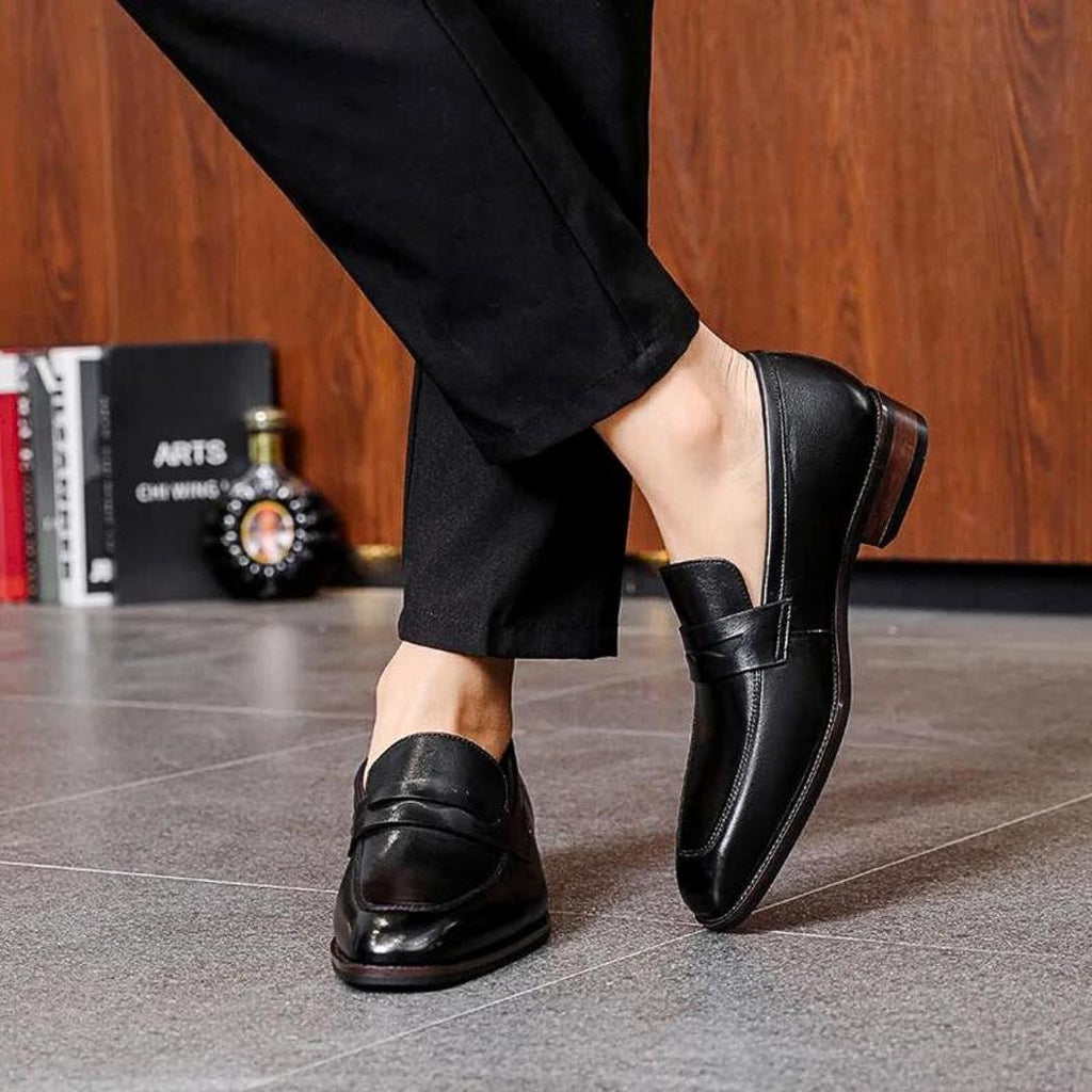 Eleganta loafers i äkta läder för herr