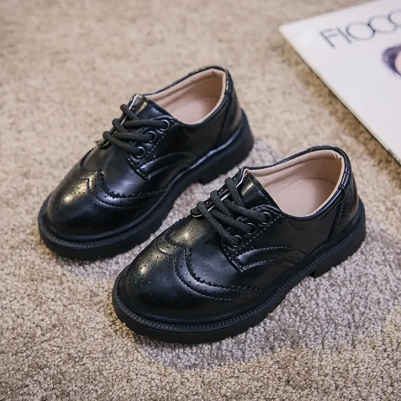 Finsnörda loafers för pojkar, bild 6 av 13