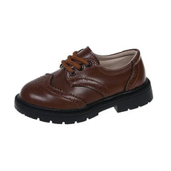 Finsnörda loafers för pojkar, Brun