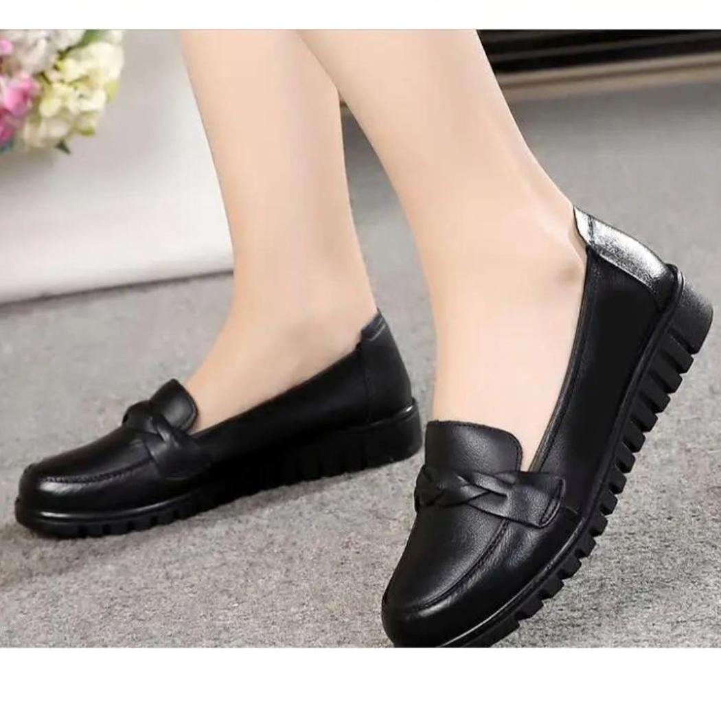 Svarta loafers i äkta läder för dam
