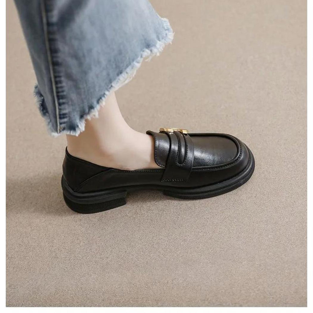 Mjuka och eleganta loafers i äkta läder för kvinnor, bild 8 av 13