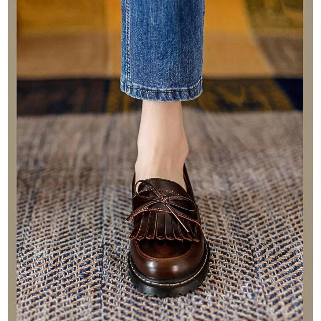 Loafers med fyrkantig klack och fransar i vintagestil för dam
