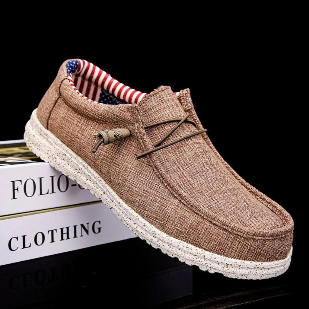 Lätta loafers i tyg för herr, bruna eller blå