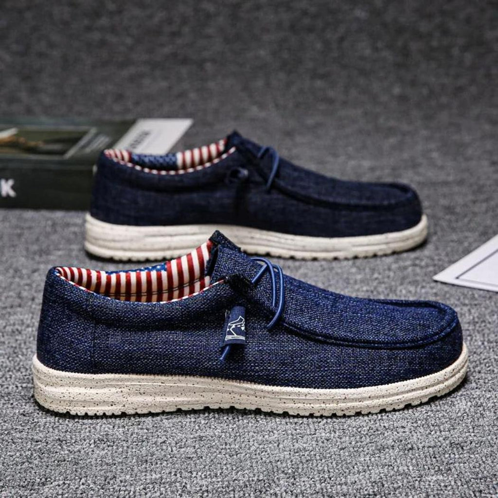 Lätta loafers i tyg för herr, bruna eller blå
