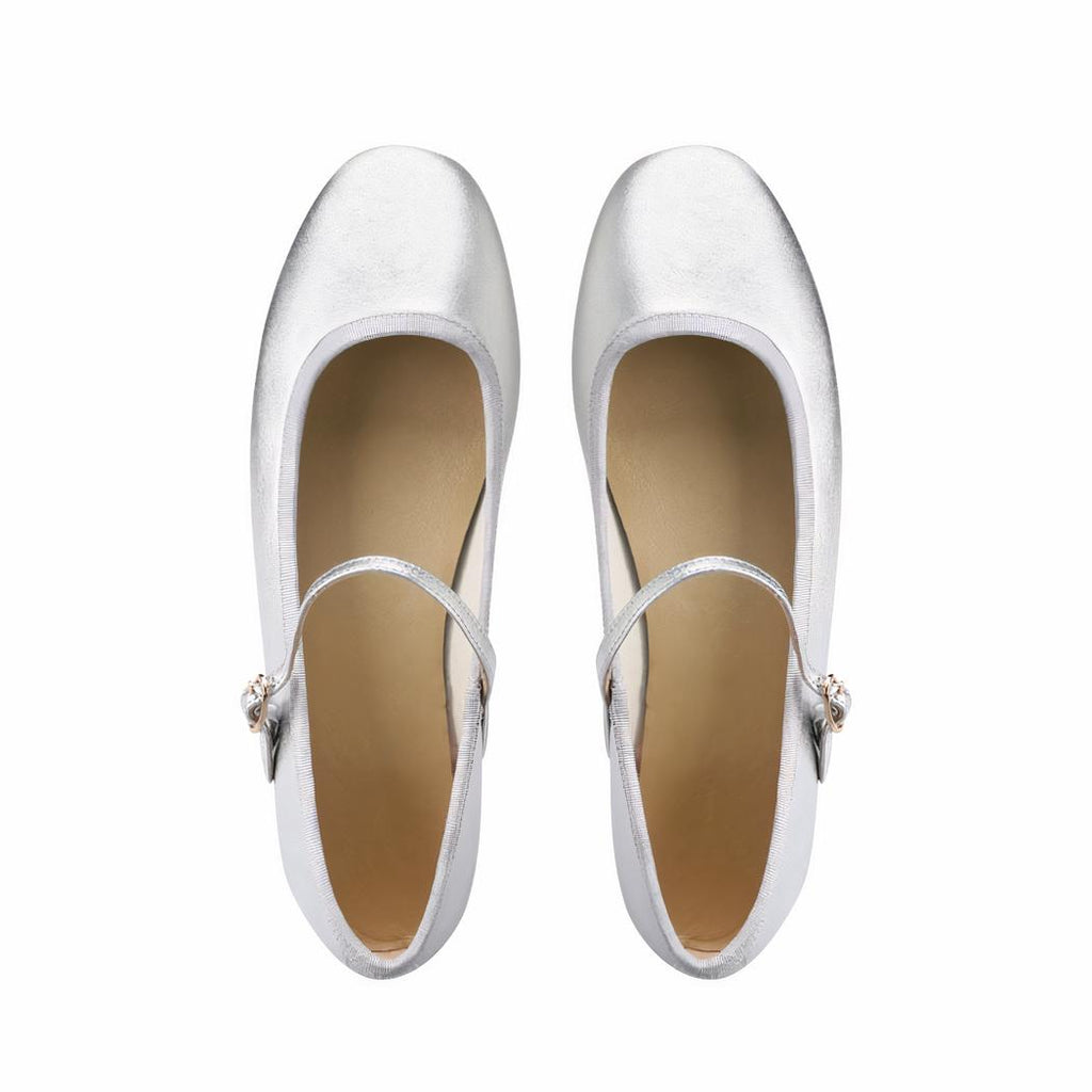 Lackade silverfärgade loafers i ballerina-modell med rund tå