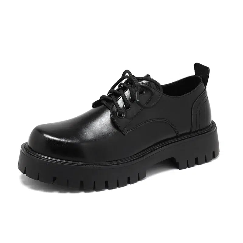 Avslappnade svarta loafers med platåsula i äkta läder för herrar