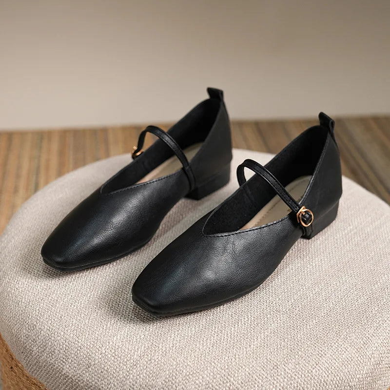 Mary Jane svarta ballerinas med remmar Elegant och retro