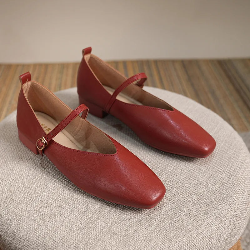 Mary Jane röda ballerinas med remmar Elegant och retro