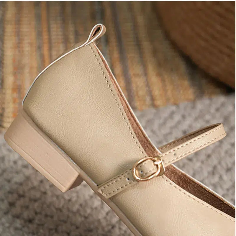 Mary Jane ballerinas med remmar Elegant och retro, bild 3 av 8