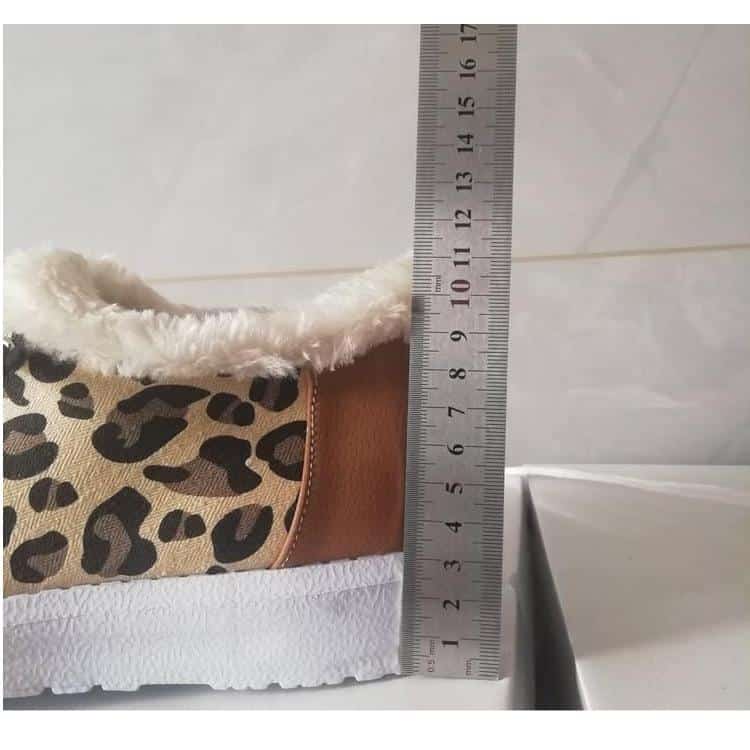 Båtmokasiner i konstpäls med leopardmönster, bild 7 av 10