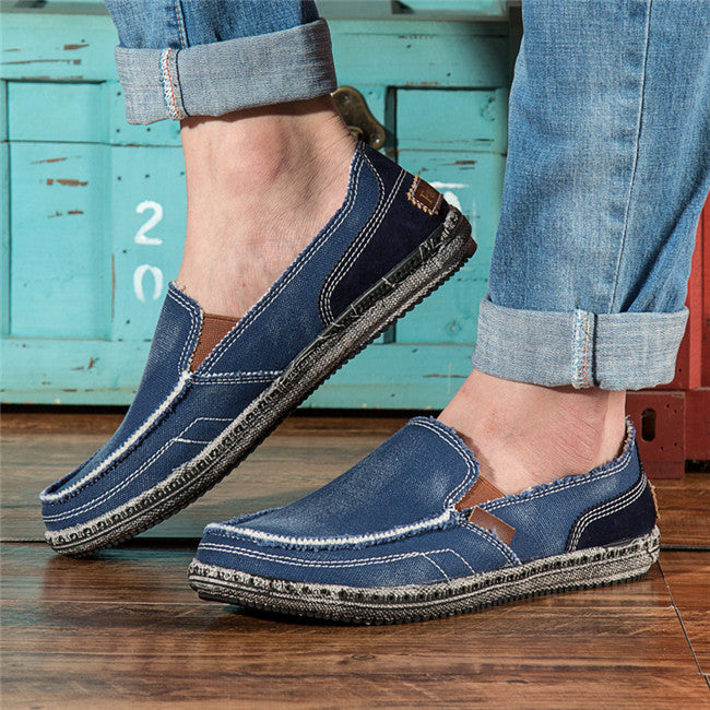 Avslappnade blå loafers i jeanstyg för herr