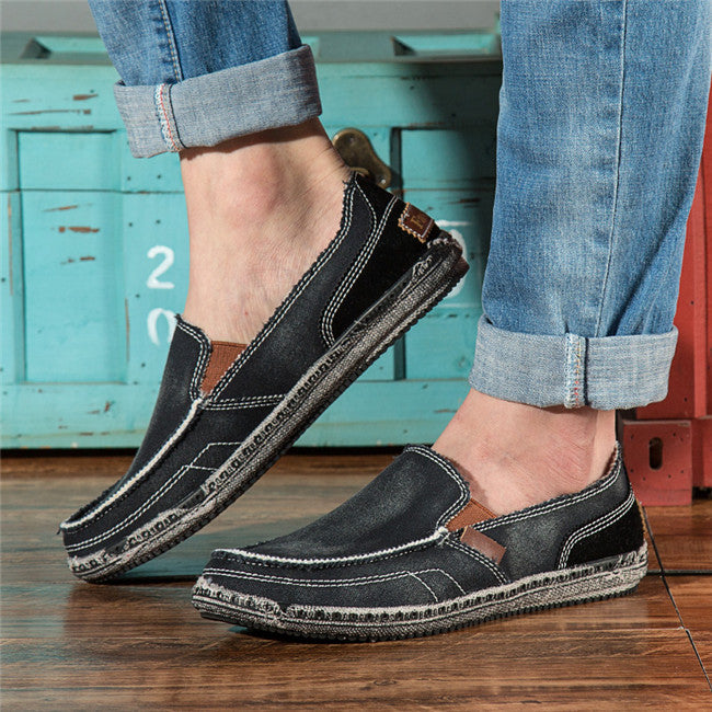Avslappnade svarta loafers i jeanstyg för herr