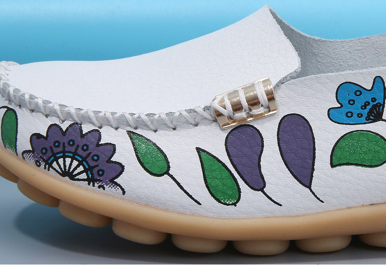 Loafers i läder med blommönster för kvinnor, bild 4 av 9