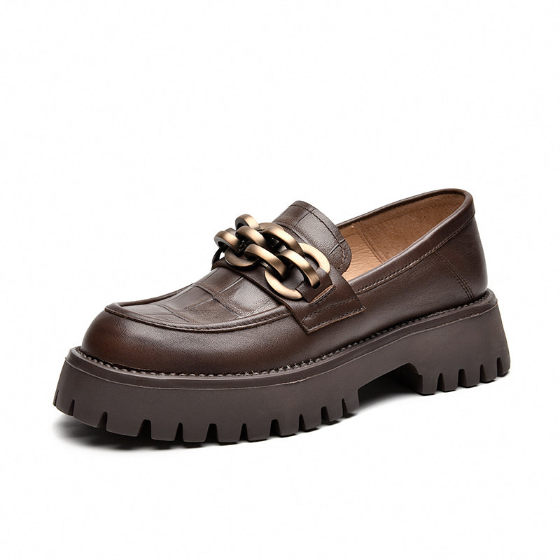 Läder bruna loafers med metalkedja för kvinnor