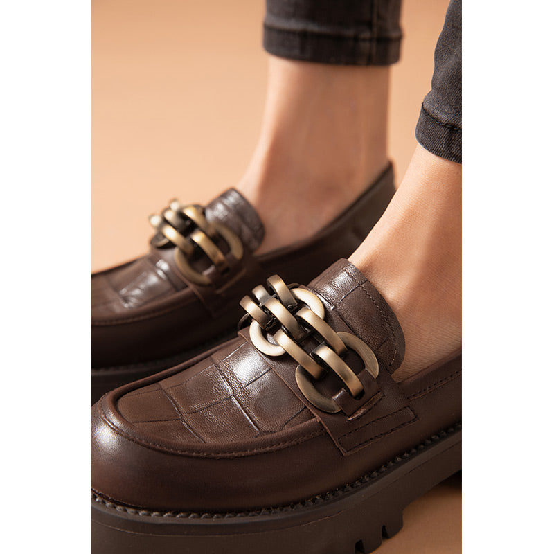 Läder loafers med metalkedja för kvinnor, bild 2 av 6