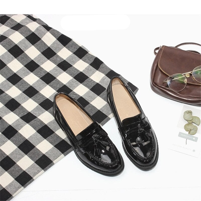 Eleganta loafers med tofsar i äkta läder för dam, bild 3 av 10