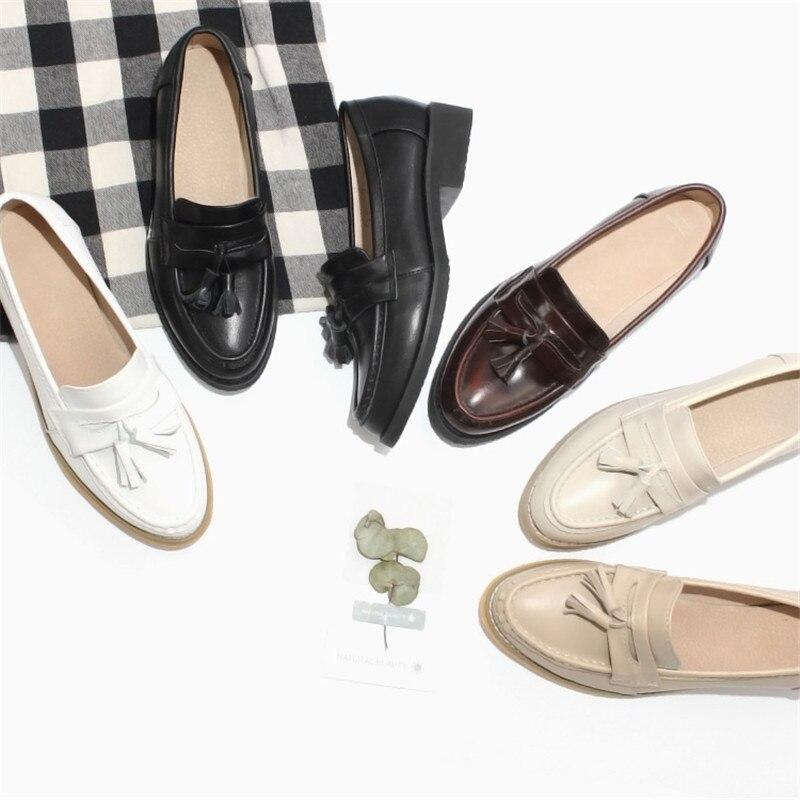 Eleganta loafers med tofsar i äkta läder för dam, bild 5 av 10