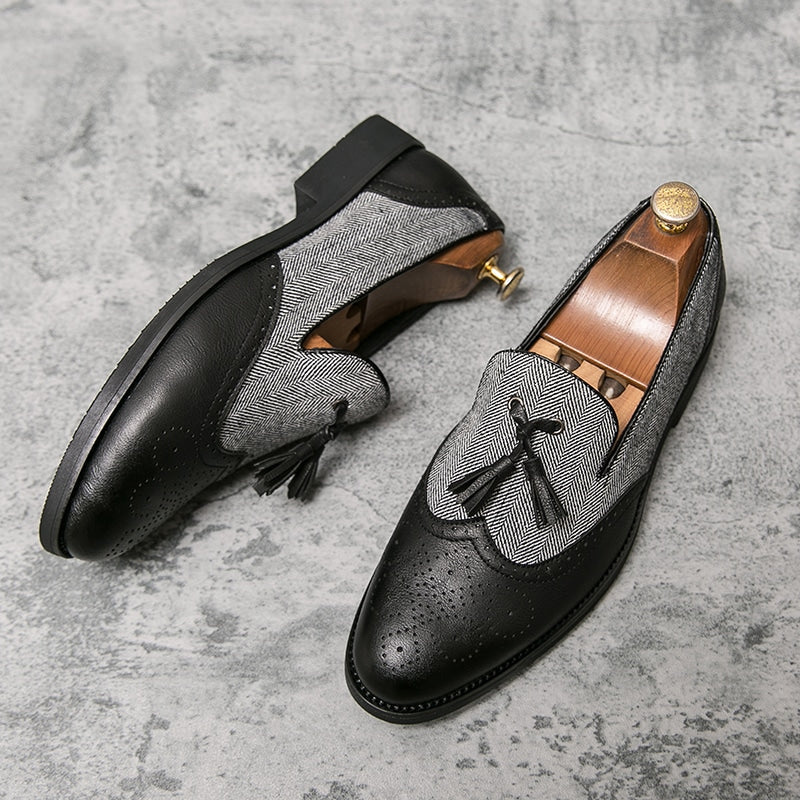 Trendiga loafers med tofsar, bild 3 av 9
