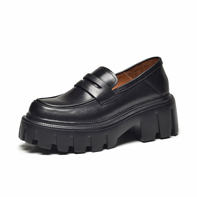 Svarta loafers i läder med rund tå för kvinnor