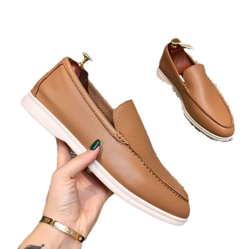 Ljusbruna slip-on loafers för herr med tjock sula i färgen beige
