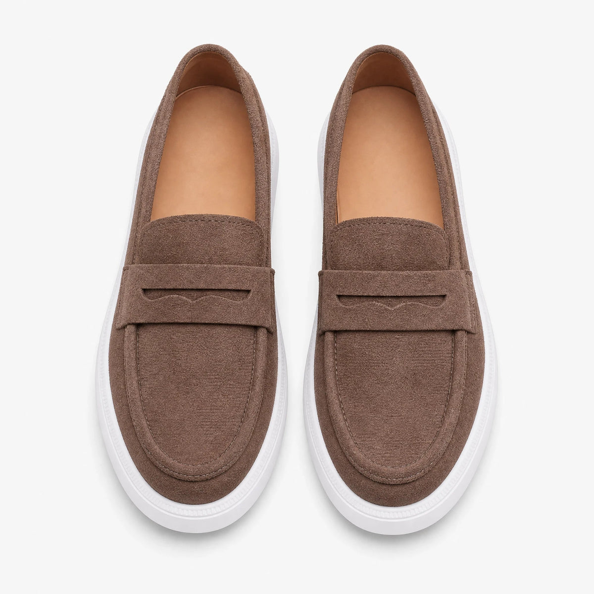 Loafers dam med tjock vit sula i beige