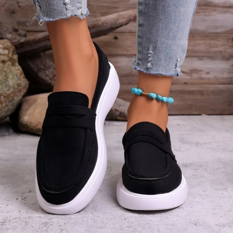 Loafers dam burna med jeans