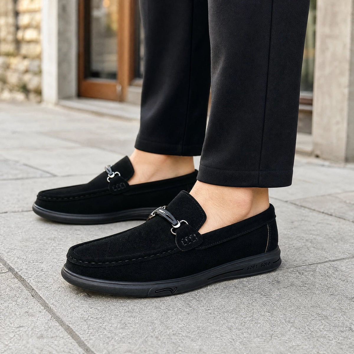 Herrloafers med gummisula och metallspänne, svart, bild 3 Bild