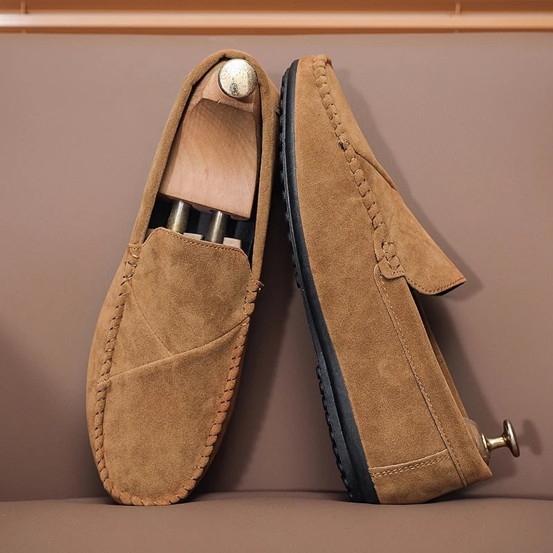 Loafers med mockaeffekt för herr och synliga sömmar, kamel