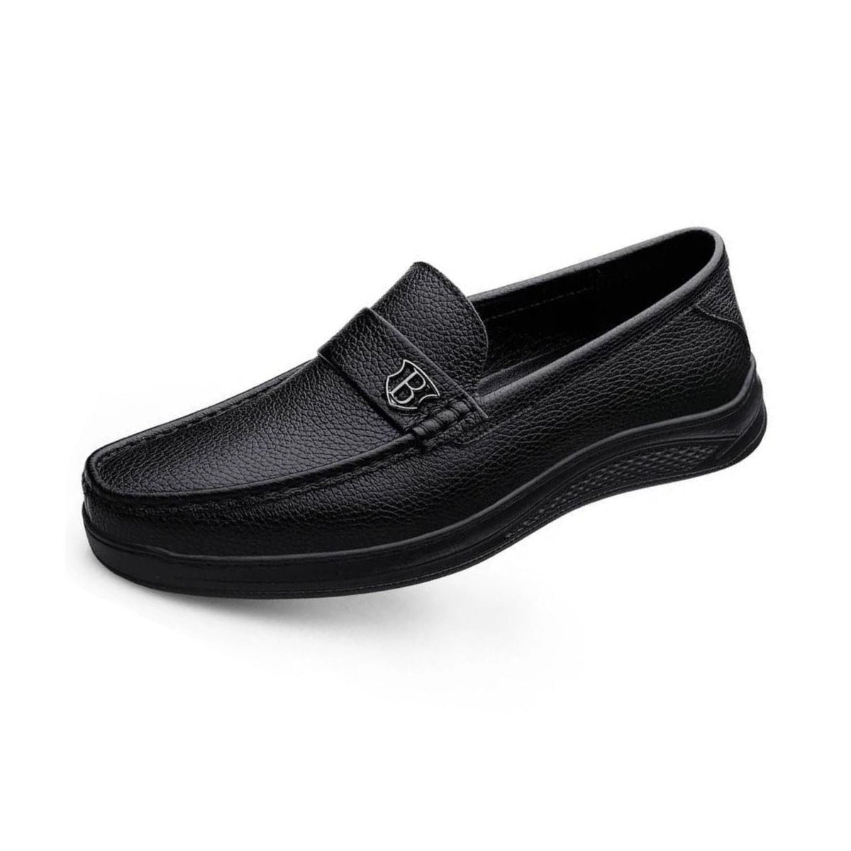 Svarta loafers för herr med tjock sula i kornigt läder, bakifrån