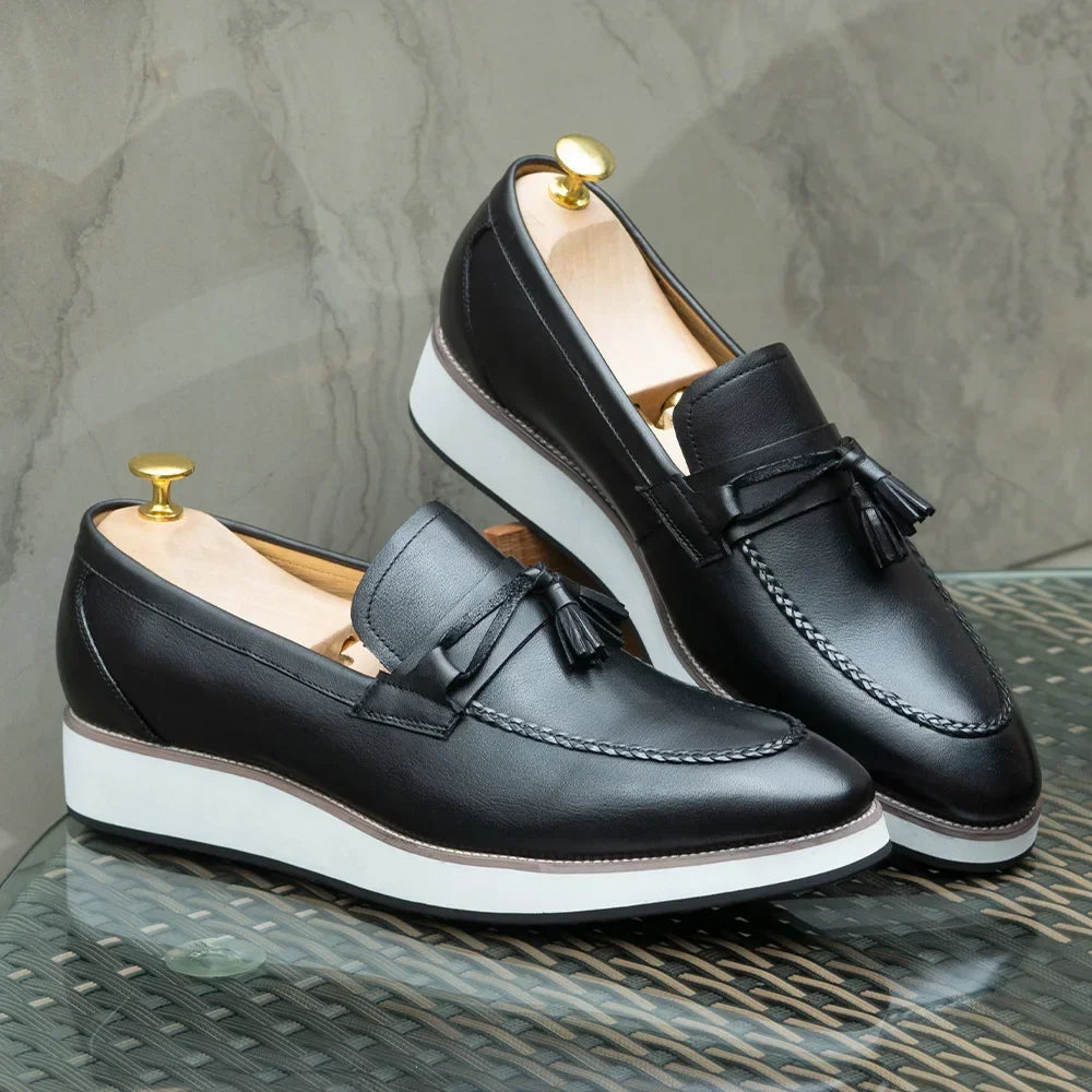 Loafers herr med vit sula och tofsar, brun