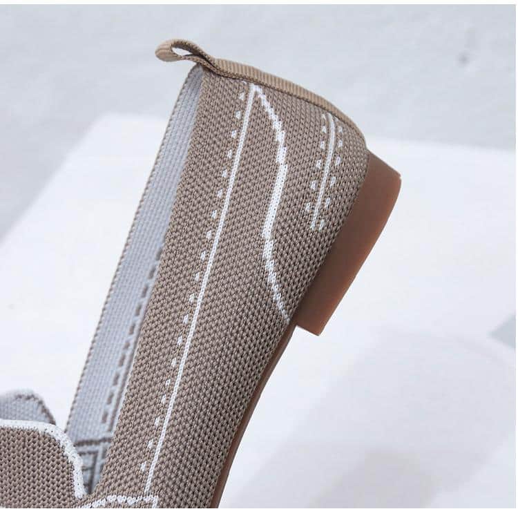 Mjuka loafers i mesh med sömdekor, bild 5 av 13