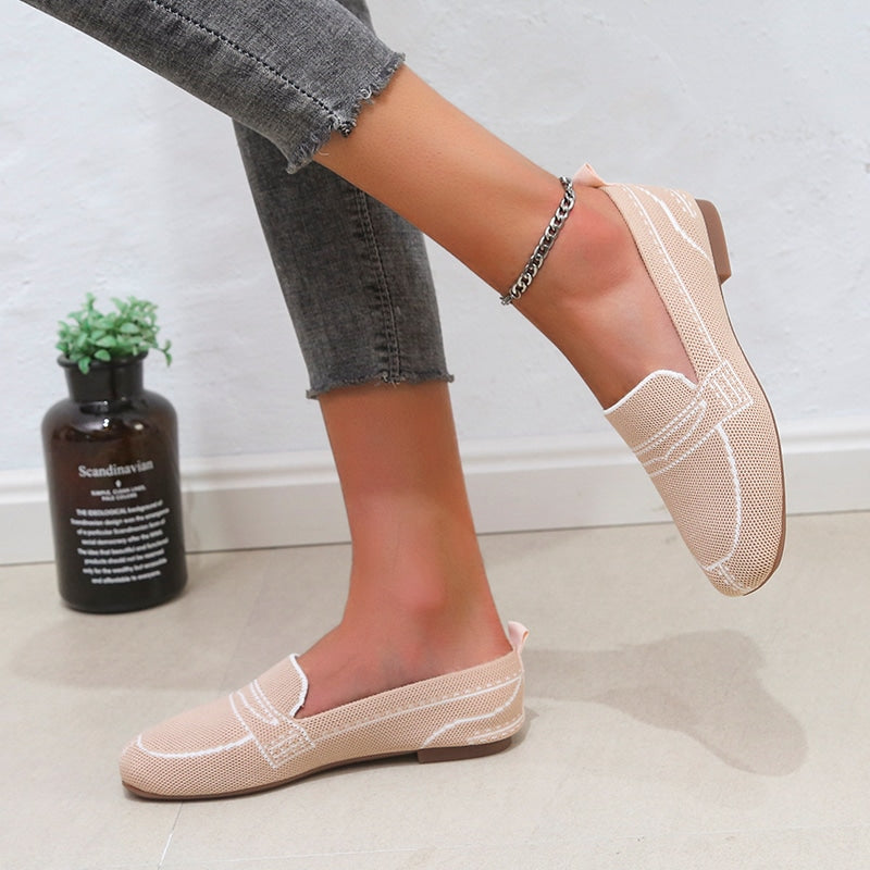 Mjuka loafers i mesh med sömdekor, bild 9 av 13